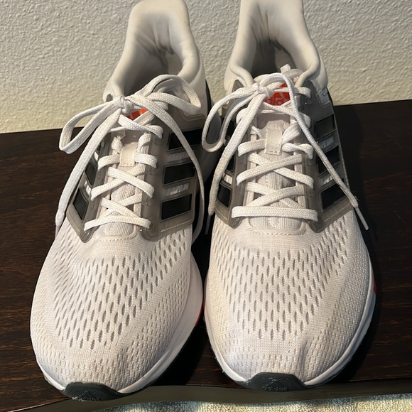 Adidas Mens Sneakers Size 9.5 Good Condition Normal Wear View Pics